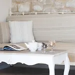 公寓 Poliana Estate Villas 瑞格利亚