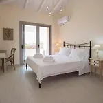 Poliana Estate Riglia