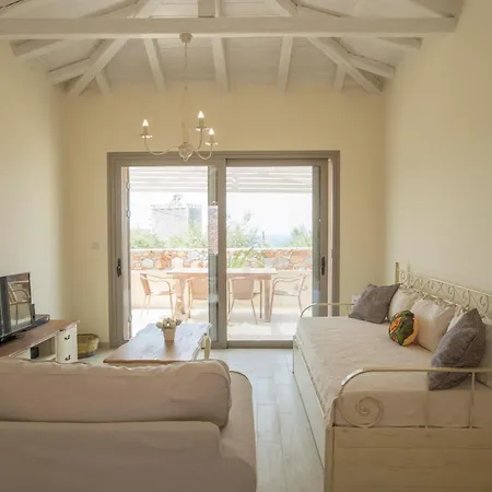 Poliana Estate Holiday home Riglia