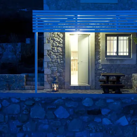 Poliana Estate Villas *