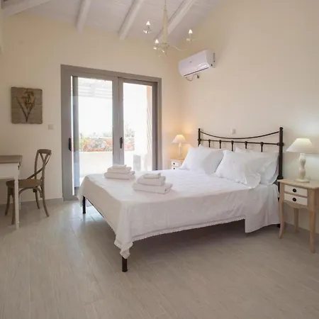 Poliana Estate * Riglia