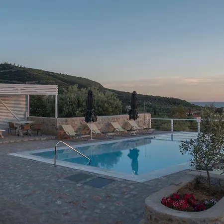 Poliana Estate