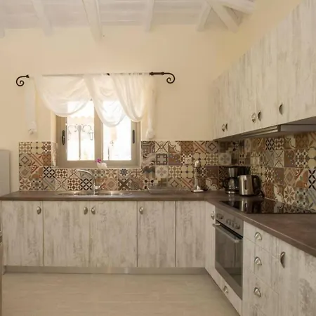 Poliana Estate *