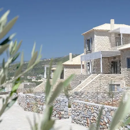 Poliana Estate Apartment