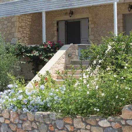 Poliana Estate Apartment *