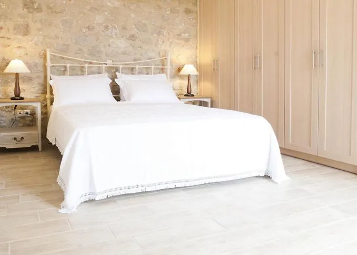 Poliana Estate Villas * Riglia