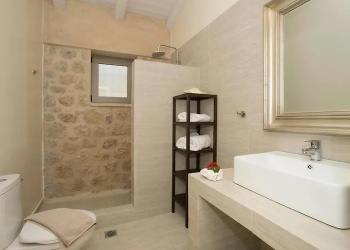 Poliana Estate Villas 리글리아