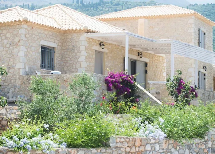 Lägenhet Poliana Estate Villas *